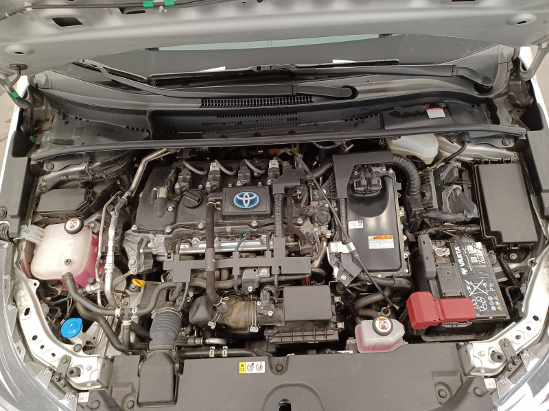 Toyota Corolla Corolla Hybride 122h Design 5p  occasion  Saint-Laurent-des-Vignes - photo n7