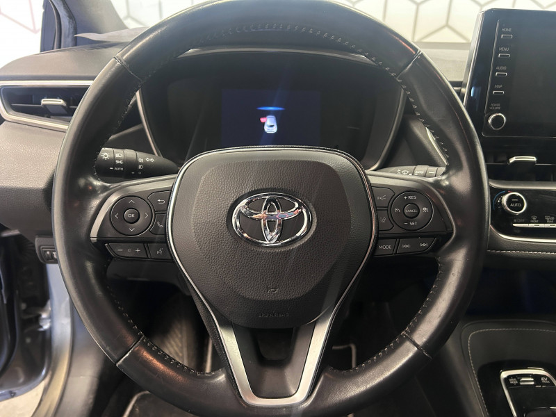 Toyota Corolla Corolla Hybride 122h Design 5p  occasion � Saint-Laurent-des-Vignes - photo n�10