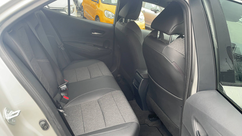 Toyota Corolla Corolla Hybride 122h Design 5p  occasion  Brive-la-Gaillarde - photo n12