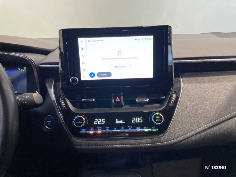 Toyota Corolla Corolla Hybride 122h Design  occasion  Jaux - photo n13