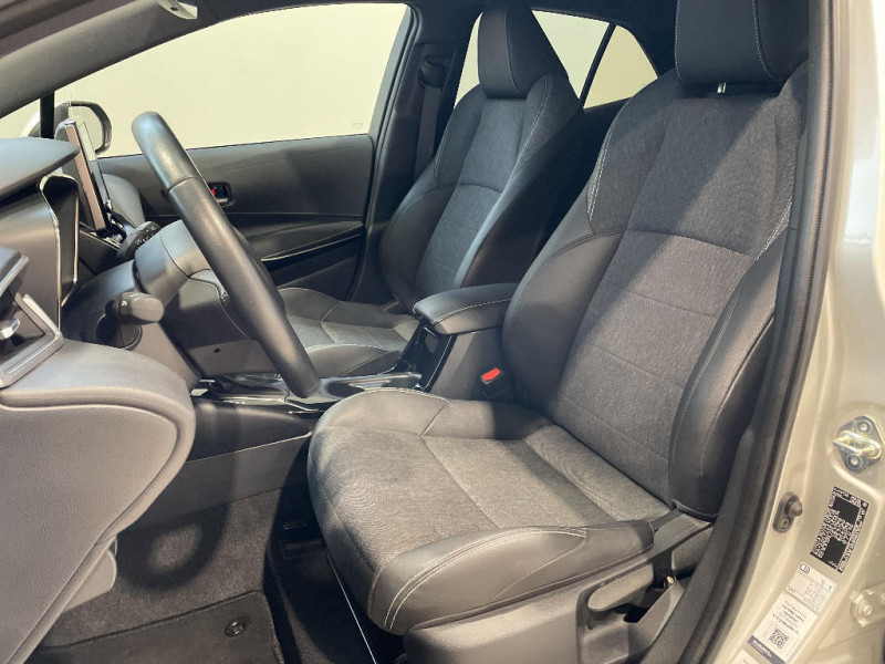 Toyota Corolla Corolla Hybride 122h Design  occasion  Jaux - photo n18
