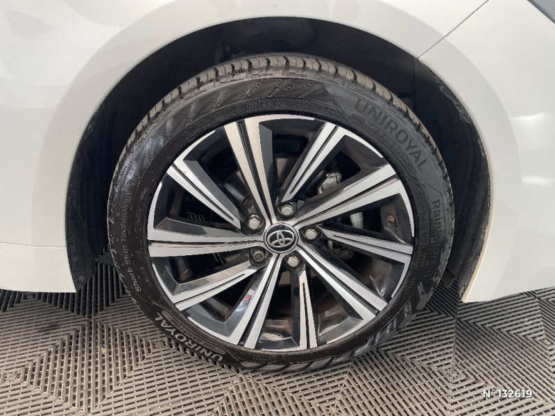 Toyota Corolla Corolla Hybride 122h Design  occasion  Jaux - photo n8