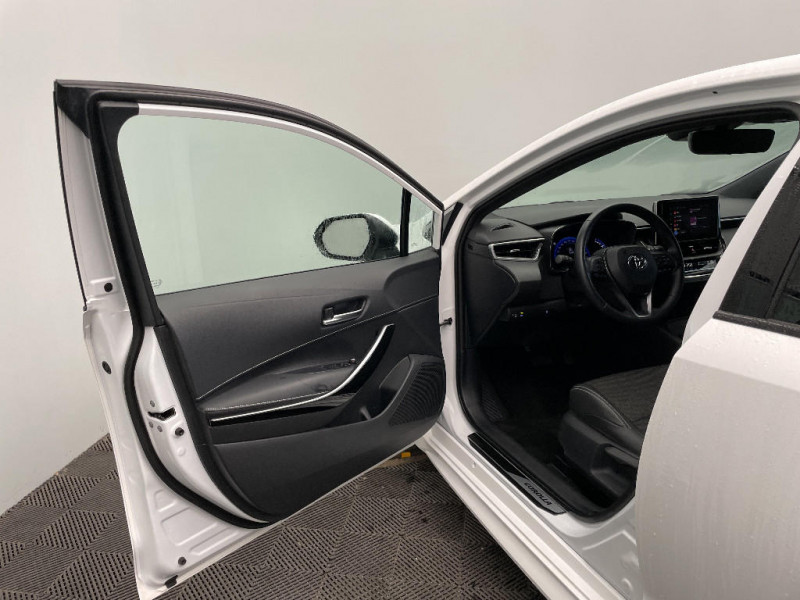 Toyota Corolla Corolla Hybride 122h Design  occasion � Beauvais - photo n�19