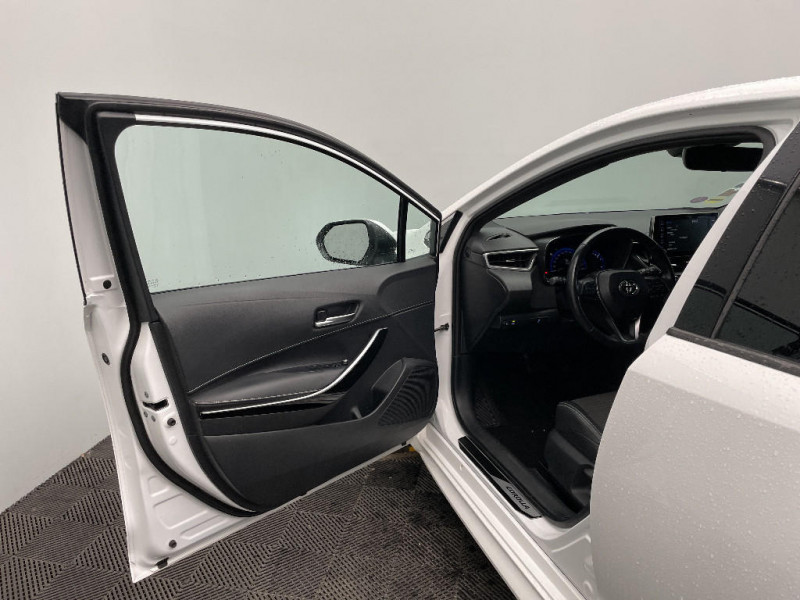 Toyota Corolla Corolla Hybride 122h Design  occasion � Beauvais - photo n�19