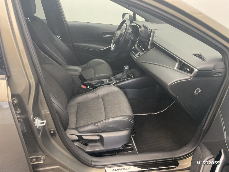 Toyota Corolla Corolla Hybride 122h Design  occasion � Beauvais - photo n�10