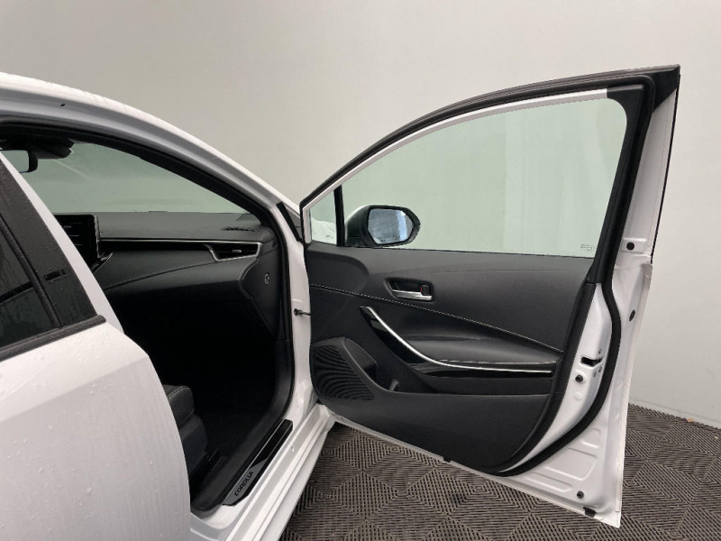 Toyota Corolla Corolla Hybride 122h Design  occasion � Beauvais - photo n�20