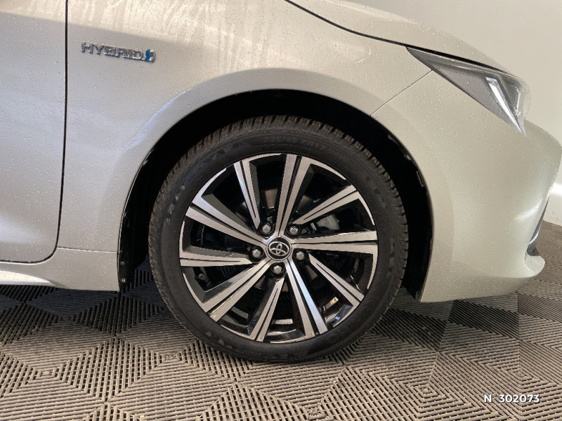 Toyota Corolla Corolla Hybride 122h Design  occasion � Beauvais - photo n�8