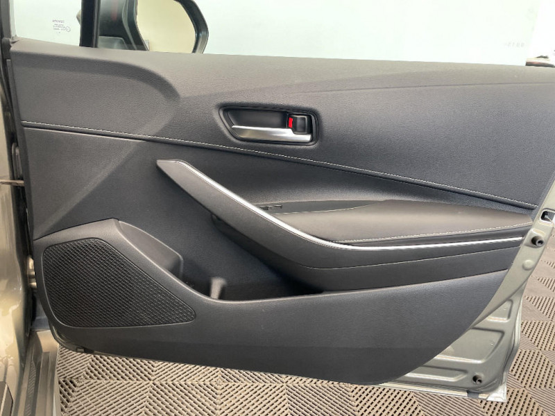 Toyota Corolla Corolla Hybride 122h Design  occasion  Jaux - photo n20