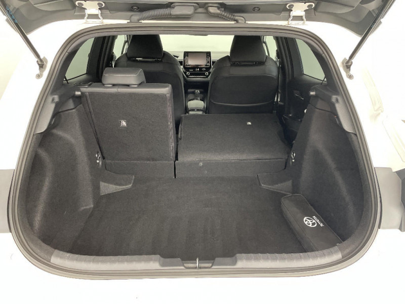 Toyota Corolla Corolla Hybride 122h Design  occasion  Saint-Quentin - photo n16
