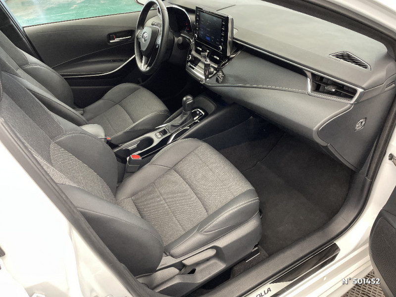 Toyota Corolla Corolla Hybride 122h Design  occasion  Saint-Quentin - photo n9