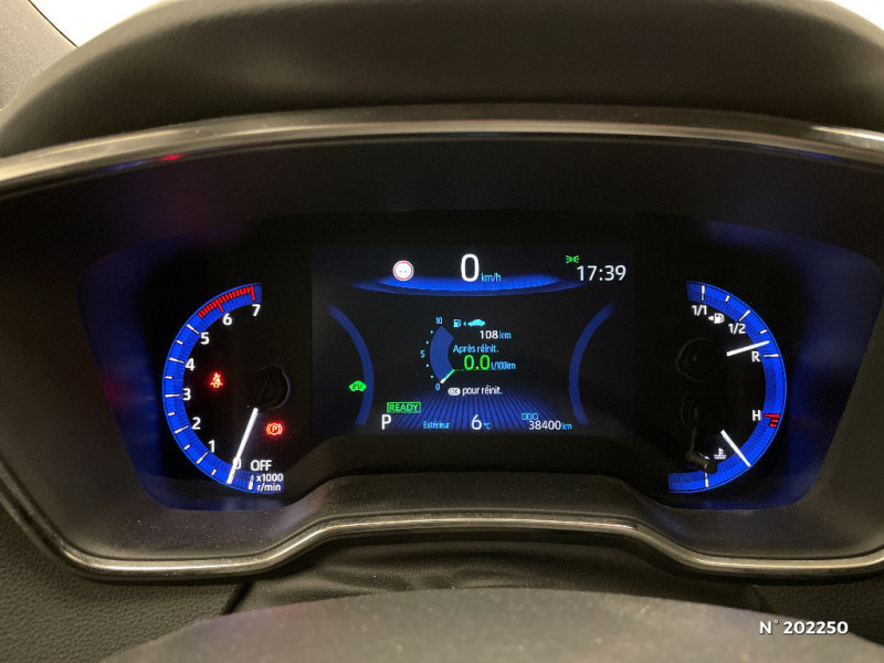 Toyota Corolla Corolla Hybride 122h Design  occasion  Saint-Maximin - photo n10