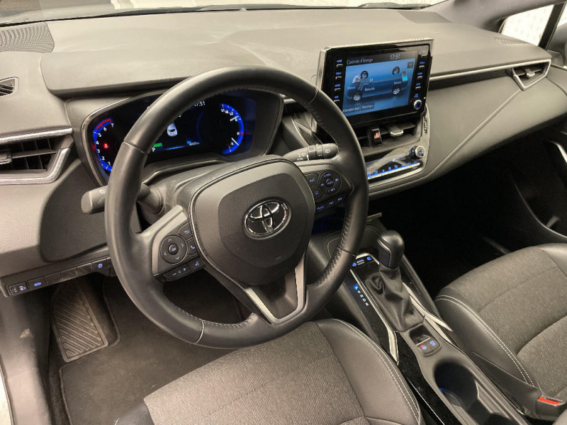 Toyota Corolla Corolla Hybride 122h Design  occasion  Saint-Maximin - photo n19