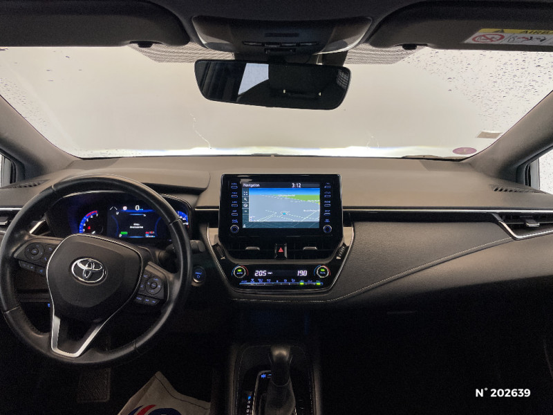 Toyota Corolla Corolla Hybride 122h Design  occasion  Saint-Maximin - photo n9