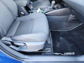 Toyota Corolla Corolla Hybride 122h Dynamic 5p 2019 - photo n°17 Toyota Corolla Corolla Hybride 122h Dynamic 5p  occasion à Lescure-d'Albigeois - photo n°17