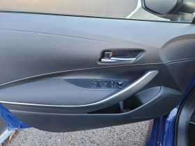 Toyota Corolla Corolla Hybride 122h Dynamic 5p 2019 - photo n°14 Toyota Corolla Corolla Hybride 122h Dynamic 5p  occasion à Lescure-d'Albigeois - photo n°14