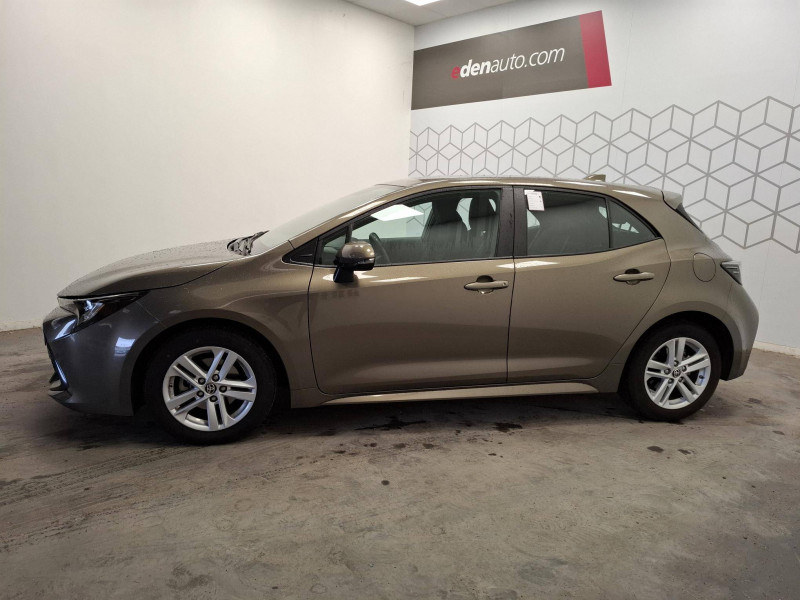 Toyota Corolla Corolla Hybride 122h Dynamic 5p  occasion � Saint-Laurent-des-Vignes - photo n�3