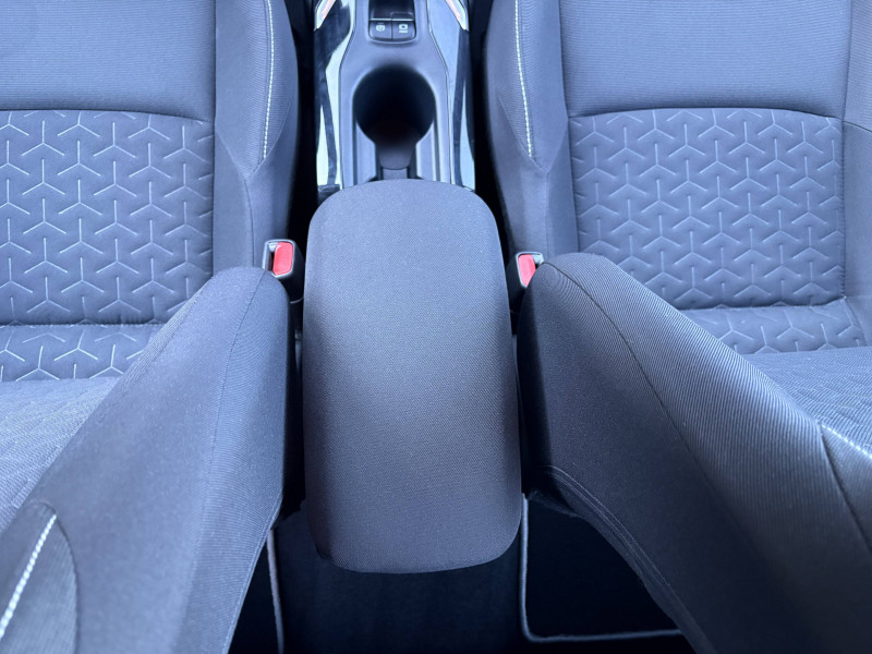 Toyota Corolla Corolla Hybride 122h Dynamic 5p  occasion  Tulle - photo n17