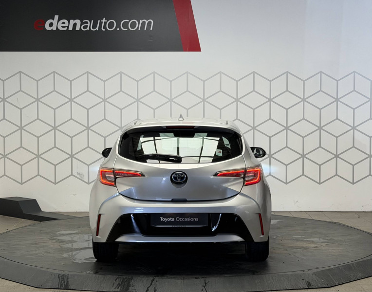 Toyota Corolla Corolla Hybride 122h Dynamic 5p  occasion � PERIGUEUX - photo n�6