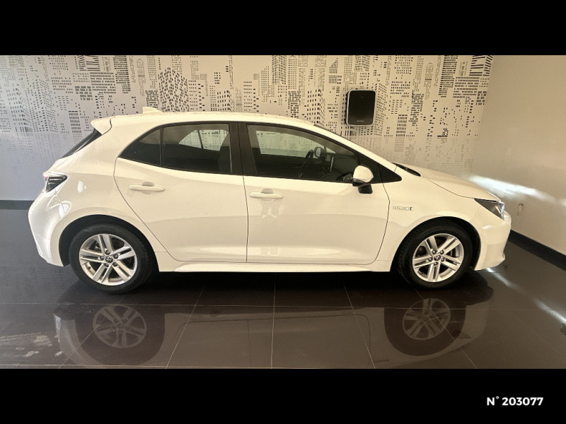 Toyota Corolla Corolla Hybride 122h Dynamic  occasion  Saint-Maximin - photo n5