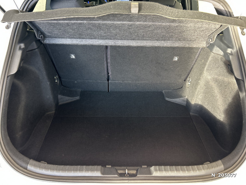 Toyota Corolla Corolla Hybride 122h Dynamic  occasion  Saint-Maximin - photo n7