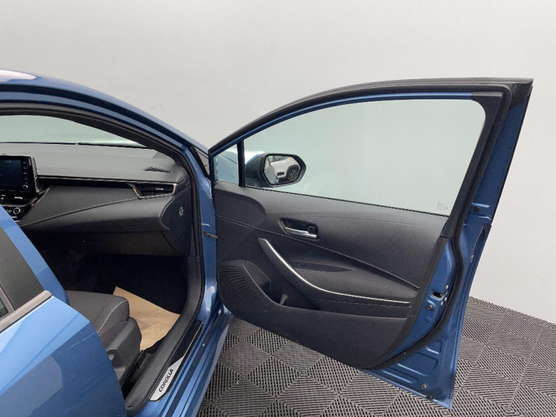 Toyota Corolla Corolla Hybride 122h Dynamic  occasion � Clermont - photo n�20