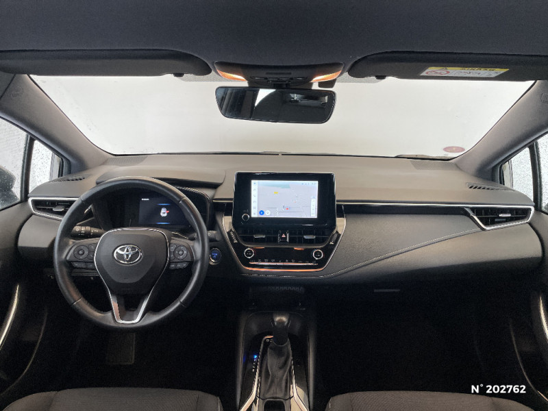 Toyota Corolla Corolla Hybride 122h Dynamic  occasion  Saint-Maximin - photo n9