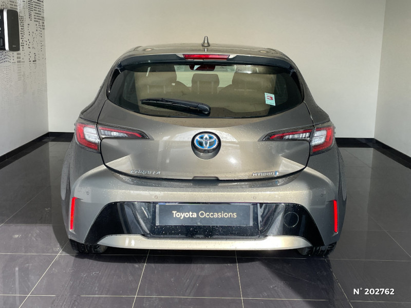 Toyota Corolla Corolla Hybride 122h Dynamic  occasion  Saint-Maximin - photo n6