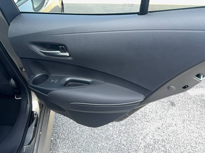 Toyota Corolla Corolla Hybride 140ch Collection 5p  occasion  Brive-la-Gaillarde - photo n18