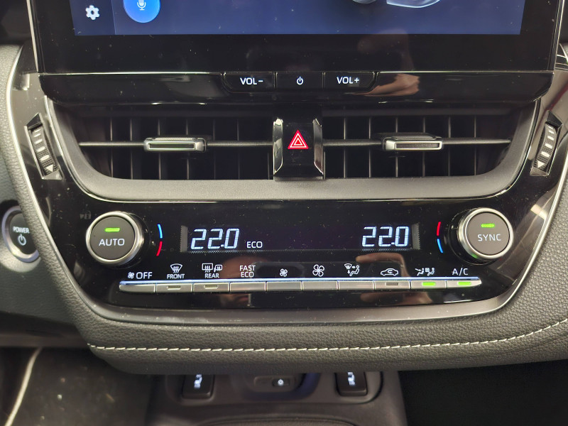 Toyota Corolla Corolla Hybride 140ch Collection 5p  occasion � PERIGUEUX - photo n�19