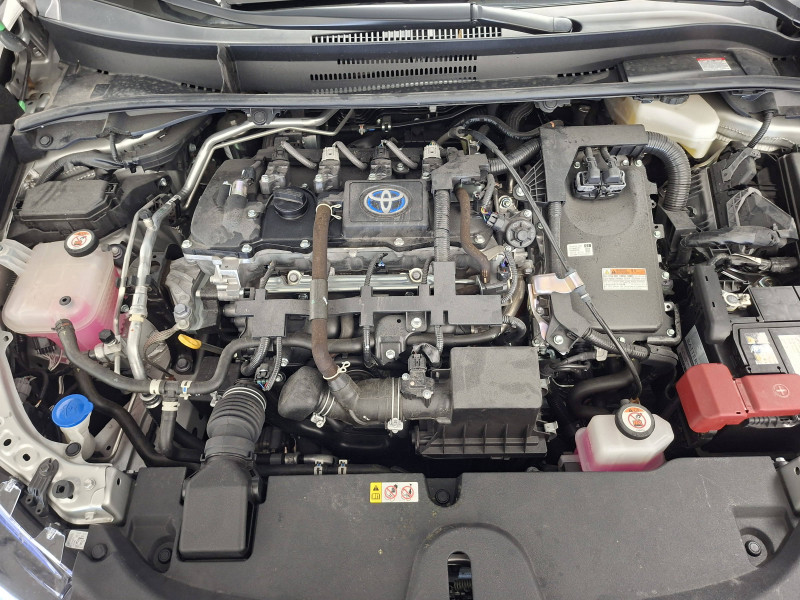 Toyota Corolla Corolla Hybride 140ch Collection 5p  occasion � PERIGUEUX - photo n�10