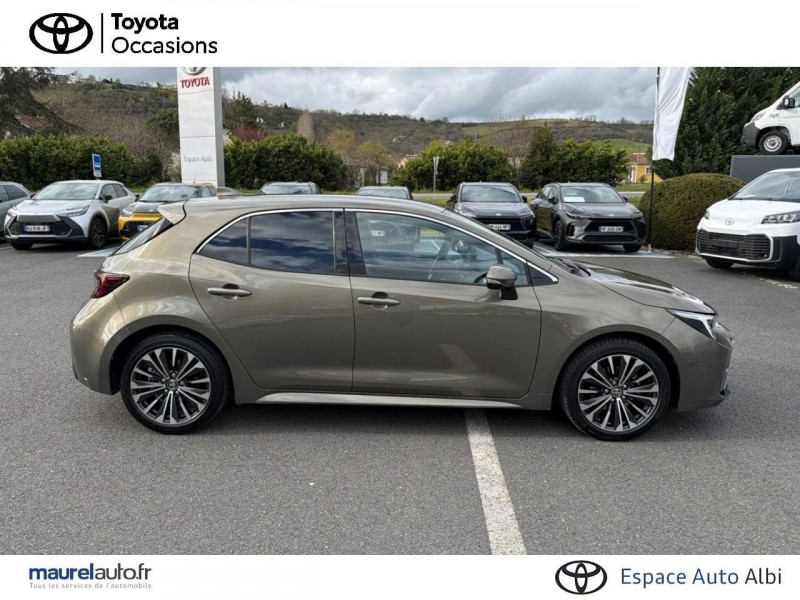 Toyota Corolla Corolla Hybride 140ch Design 5p  occasion � Albi - photo n�17