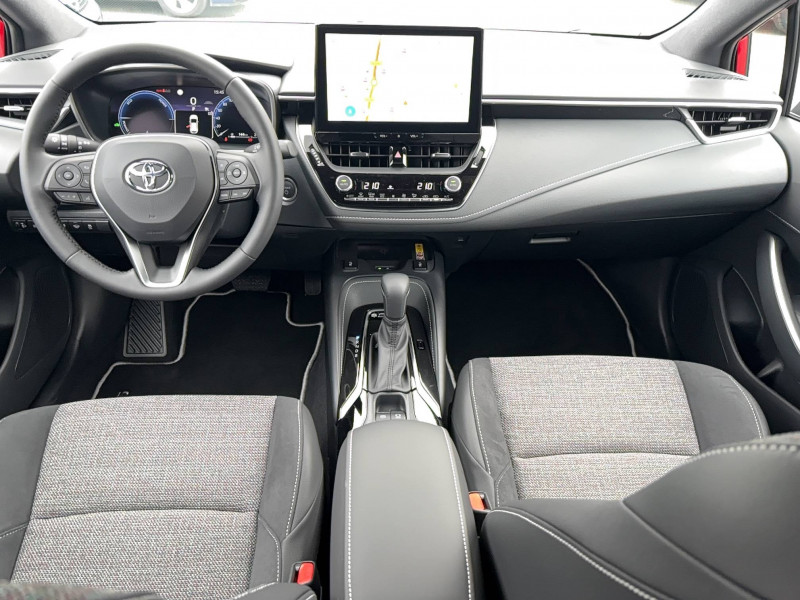 Toyota Corolla Corolla Hybride 140ch Design 5p  occasion  Brive-la-Gaillarde - photo n11