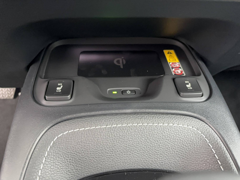 Toyota Corolla Corolla Hybride 140ch Design 5p  occasion  Brive-la-Gaillarde - photo n19
