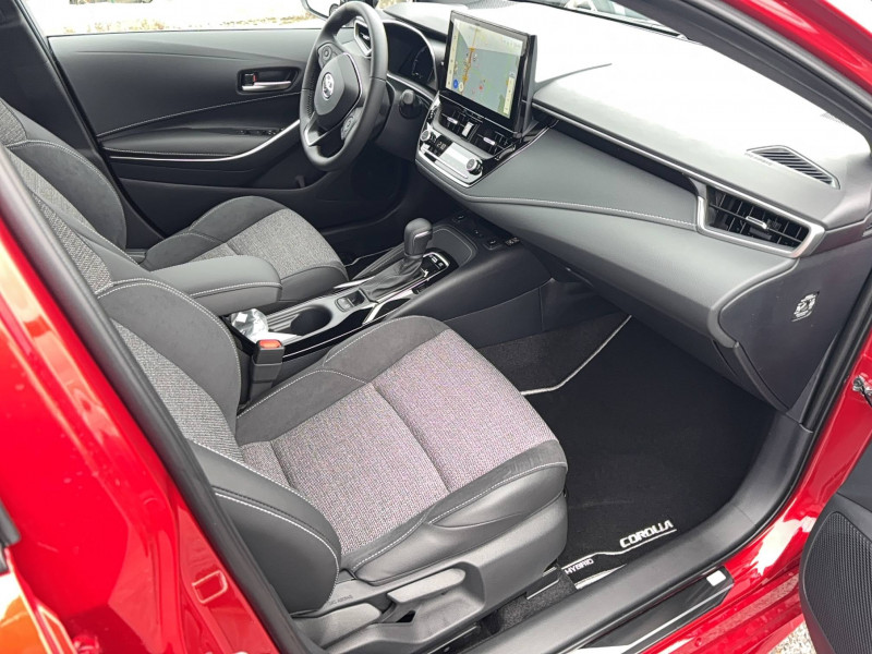 Toyota Corolla Corolla Hybride 140ch Design 5p  occasion  Brive-la-Gaillarde - photo n12