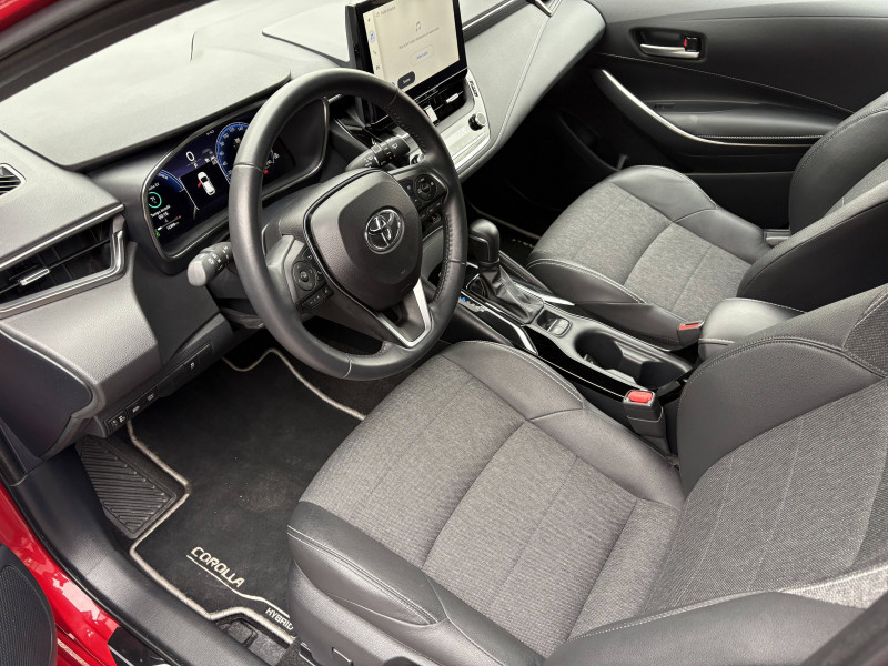 Toyota Corolla Corolla Hybride 140ch Design 5p  occasion  Tulle - photo n10
