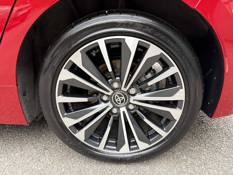 Toyota Corolla Corolla Hybride 140ch Design 5p  occasion  Tulle - photo n9