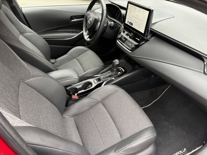 Toyota Corolla Corolla Hybride 140ch Design 5p  occasion  Tulle - photo n12