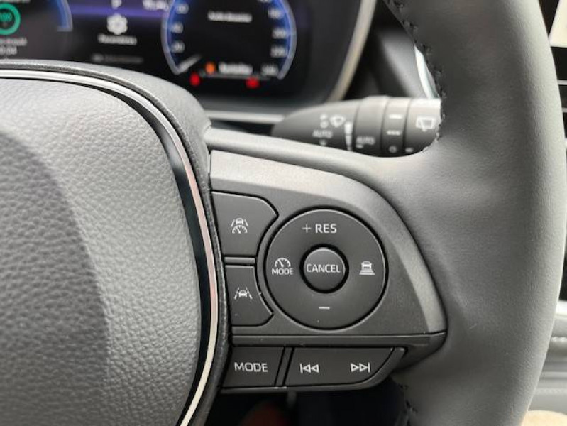 Toyota Corolla Corolla Hybride 140ch Design 5p  occasion  Tulle - photo n14