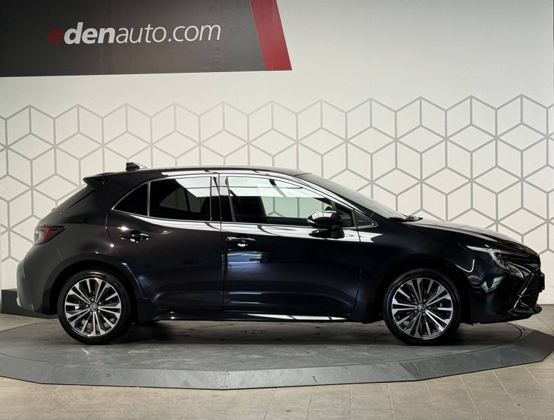 Toyota Corolla Corolla Hybride 140ch Design 5p  occasion  PERIGUEUX - photo n4