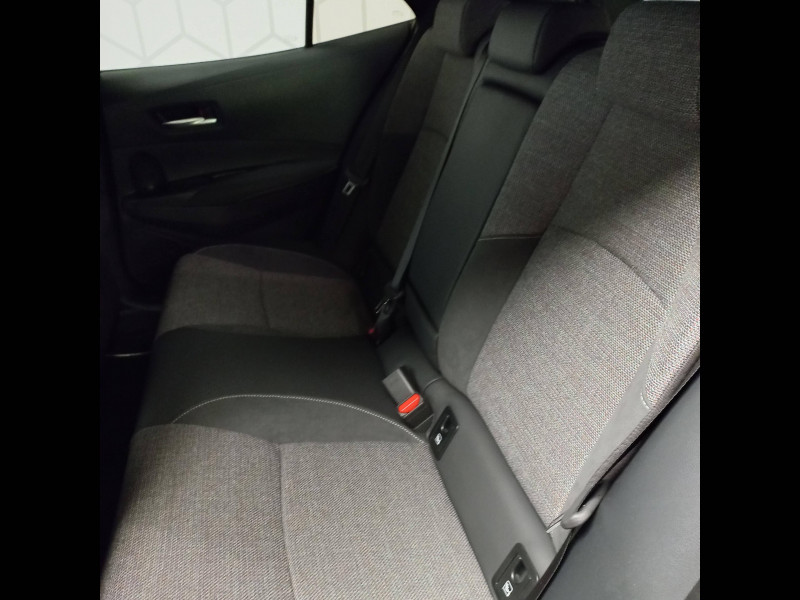 Toyota Corolla Corolla Hybride 140ch Design 5p  occasion  PERIGUEUX - photo n17