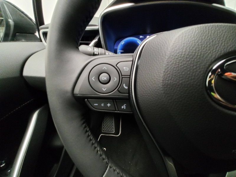 Toyota Corolla Corolla Hybride 140ch Design 5p  occasion  PERIGUEUX - photo n9