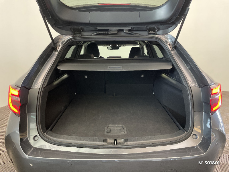 Toyota Corolla Corolla Hybride 140ch Design  occasion  Beauvais - photo n7