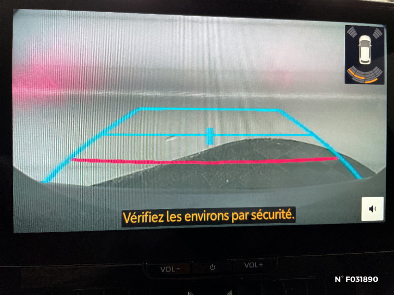 Toyota Corolla Corolla Hybride 140ch Design  occasion  Saint-Quentin - photo n14