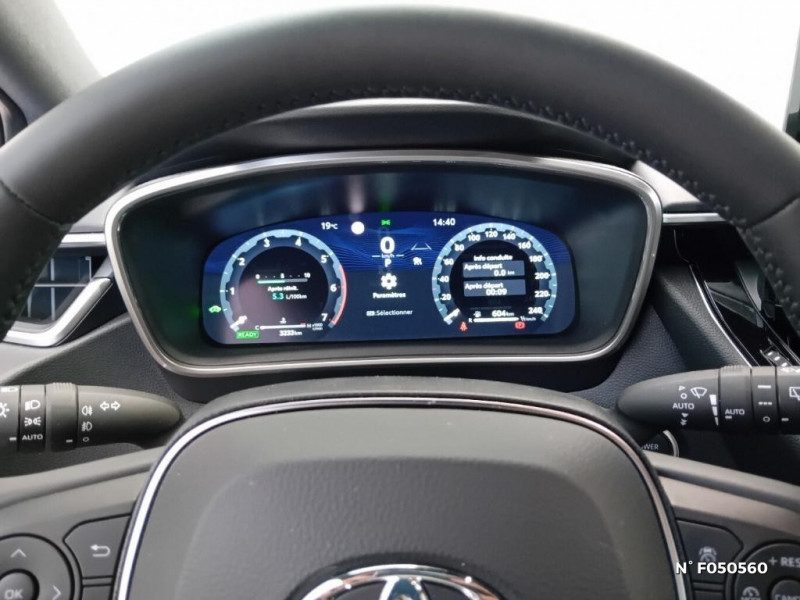 Toyota Corolla Corolla Hybride 140ch Design  occasion  Jaux - photo n12