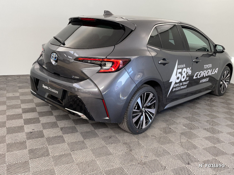 Toyota Corolla Corolla Hybride 140ch Design  occasion  Saint-Quentin - photo n4