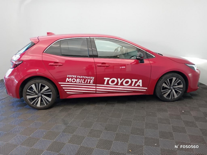 Toyota Corolla Corolla Hybride 140ch Design  occasion  Jaux - photo n5