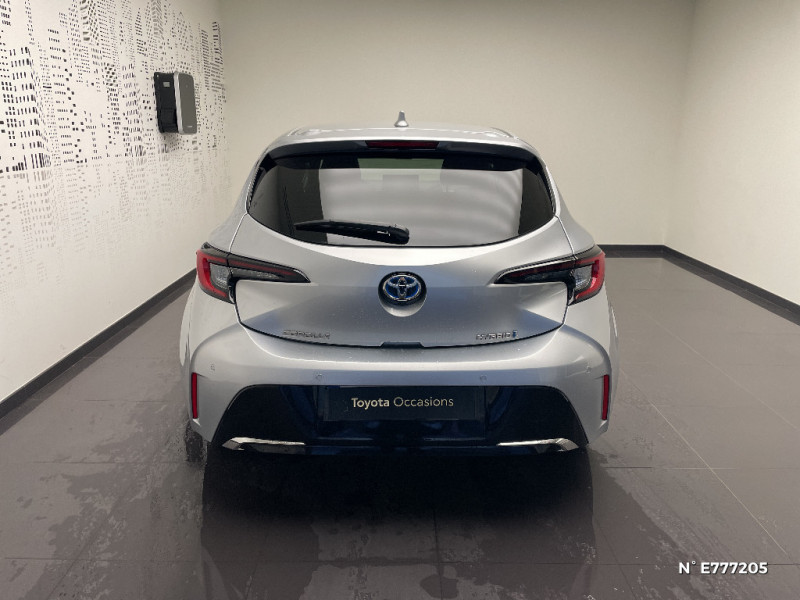 Toyota Corolla Corolla Hybride 140ch Design  occasion  Saint-Maximin - photo n6