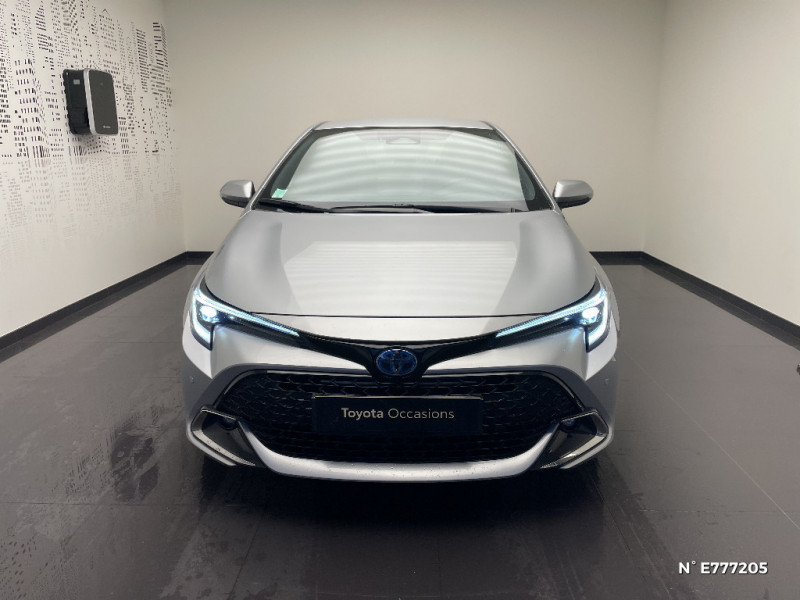 Toyota Corolla Corolla Hybride 140ch Design  occasion  Saint-Maximin - photo n3