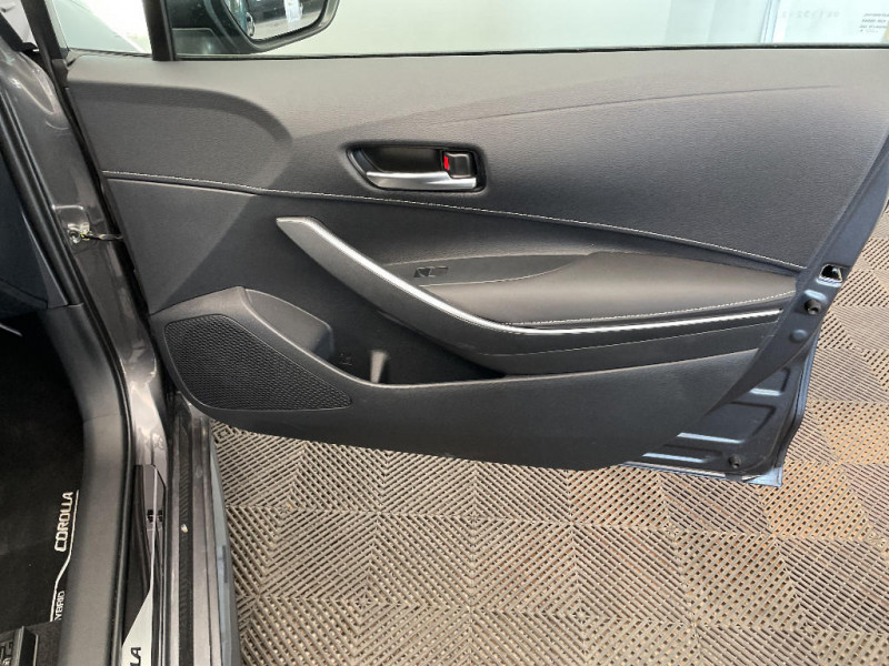 Toyota Corolla Corolla Hybride 140ch Design  occasion  Jaux - photo n20