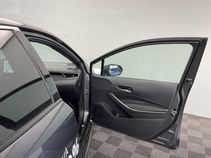 Toyota Corolla Corolla Hybride 140ch Design  occasion  Saint-Quentin - photo n20